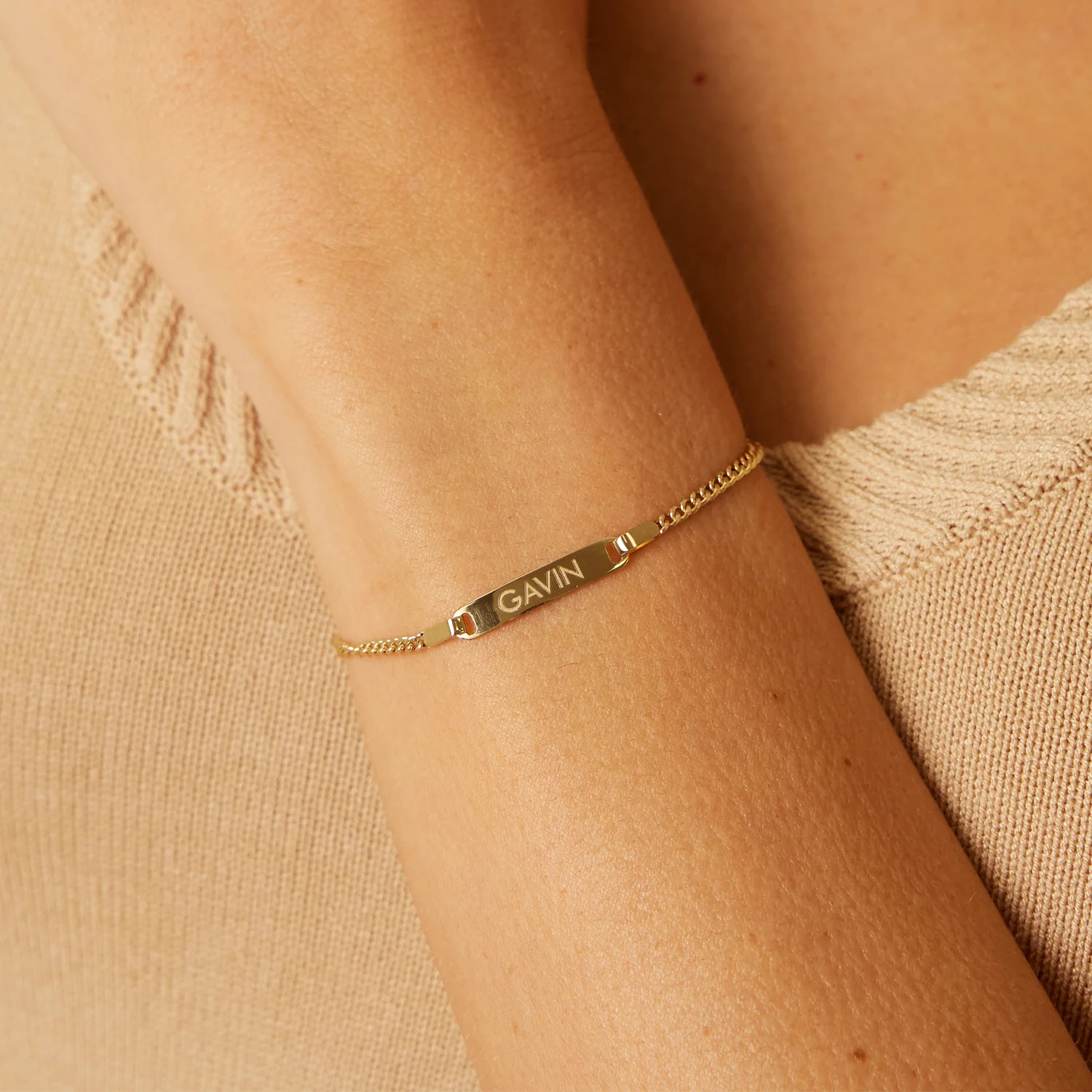 Curb ID Bracelet - Image 5