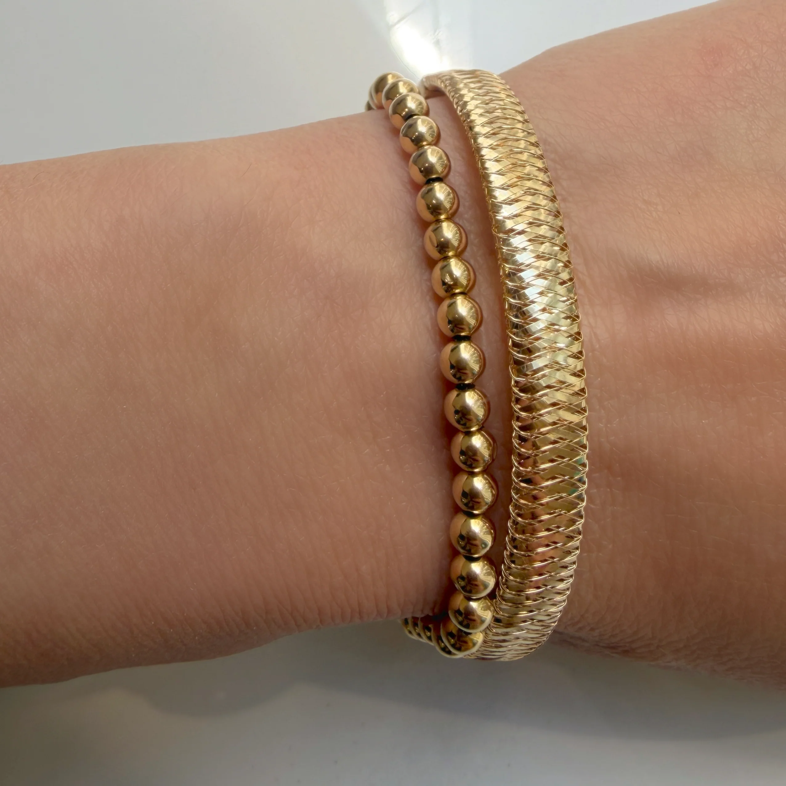 Grand Mesh Stretch Bracelet - Image 2