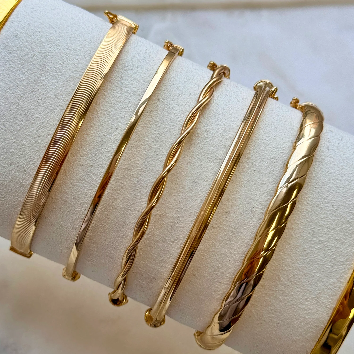 Knife Edge Bangle - Image 2