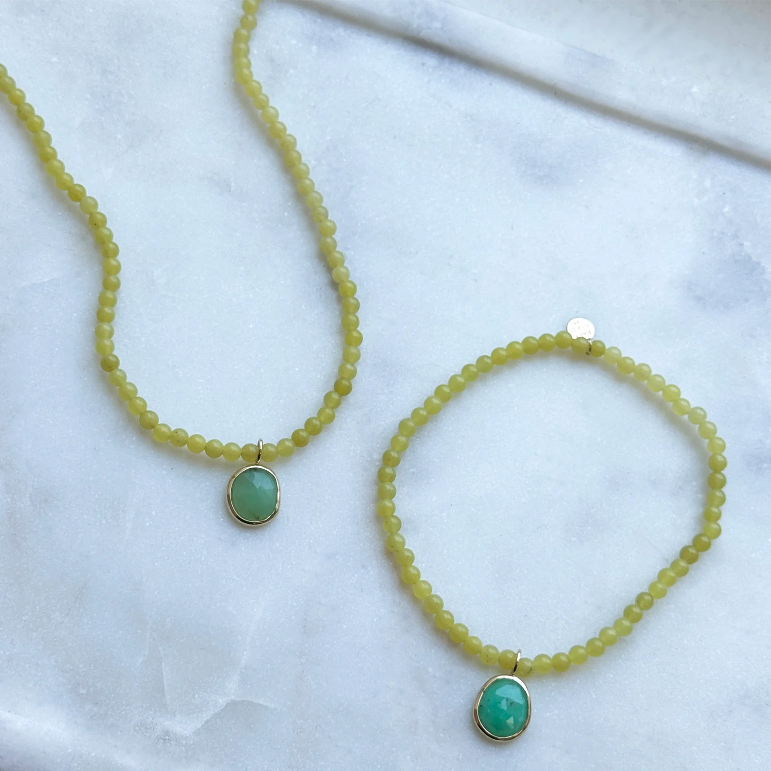 Lemon Jade Gemstone Drop Bead Stretch Bracelet - Image 2