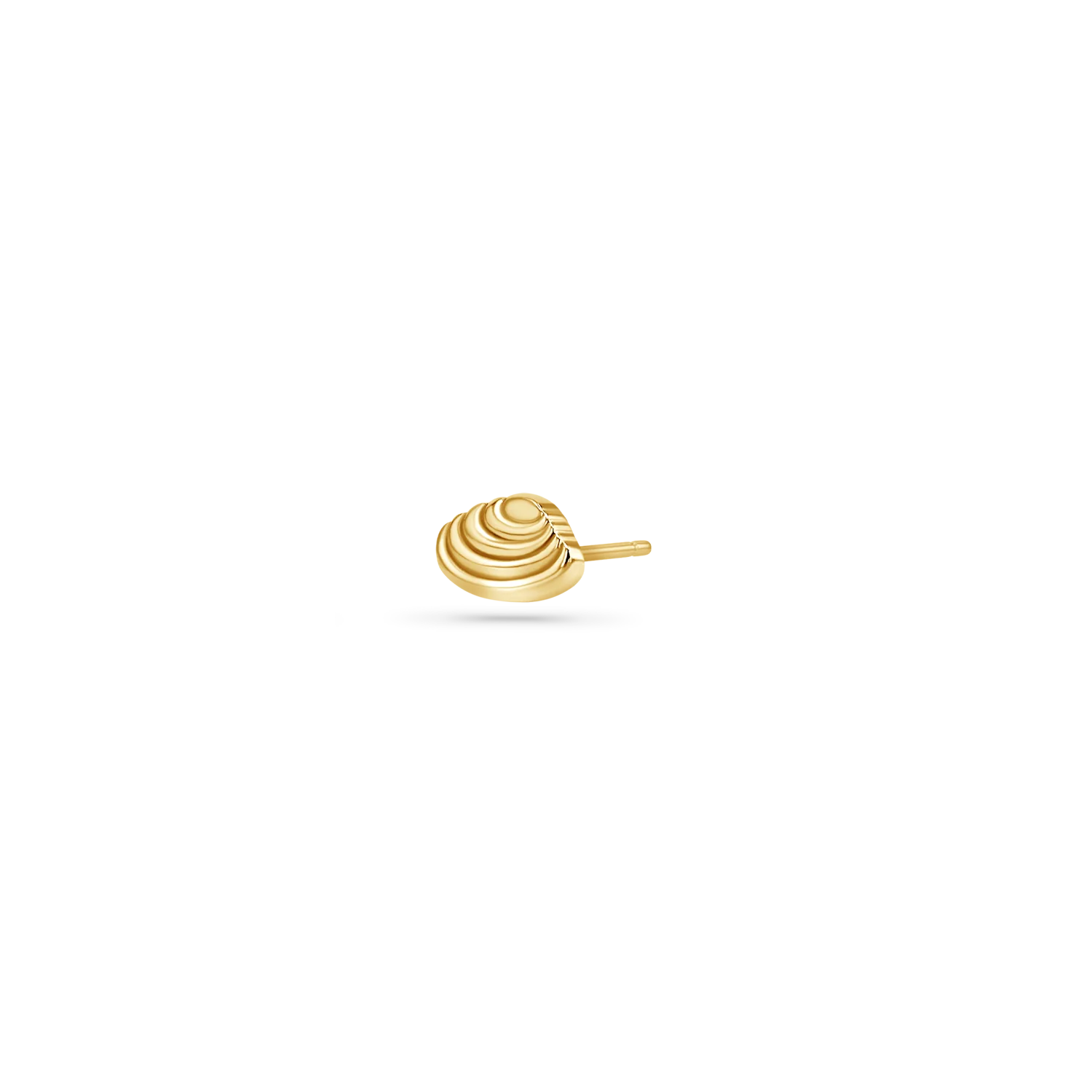 Soleil Venus Seashell Stud Earrings - Image 4