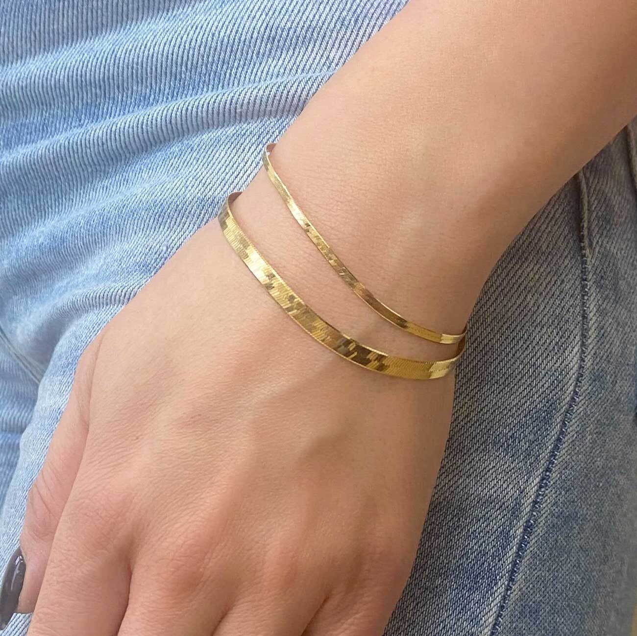 14K Gold Thin Herringbone Bracelet 3mm - Image 4