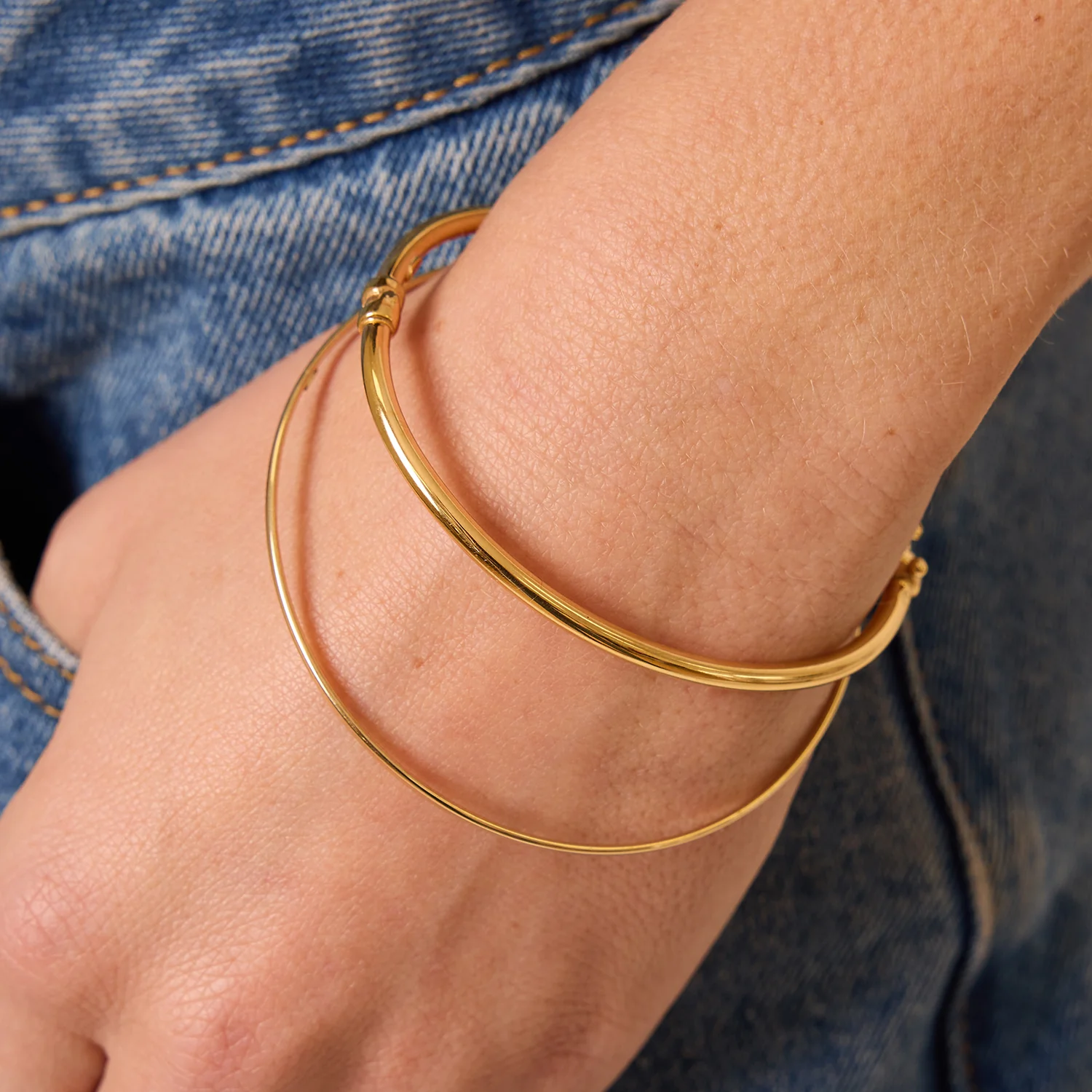 Wire Bangle Bracelet - Image 7