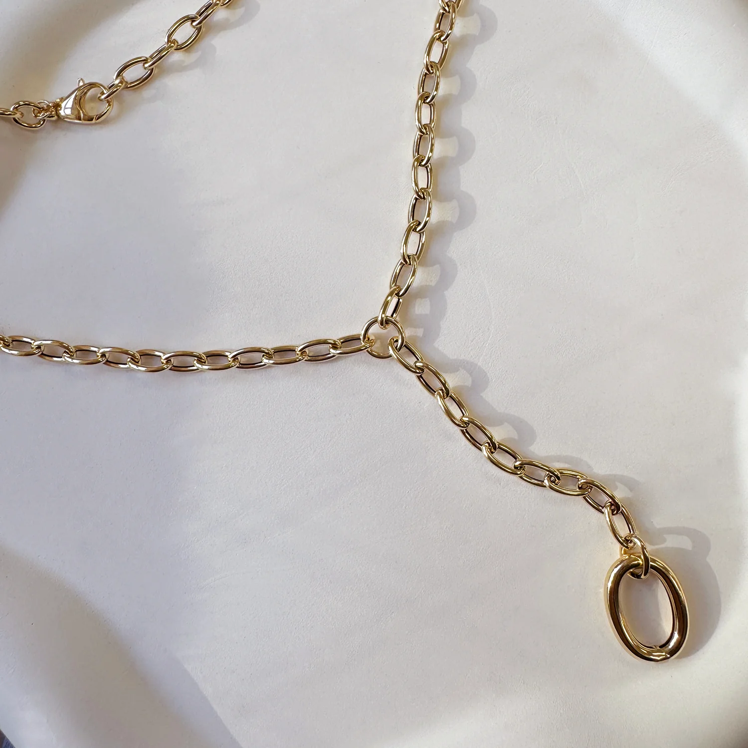 Yaris Y Chain Lariat Necklace - Image 2