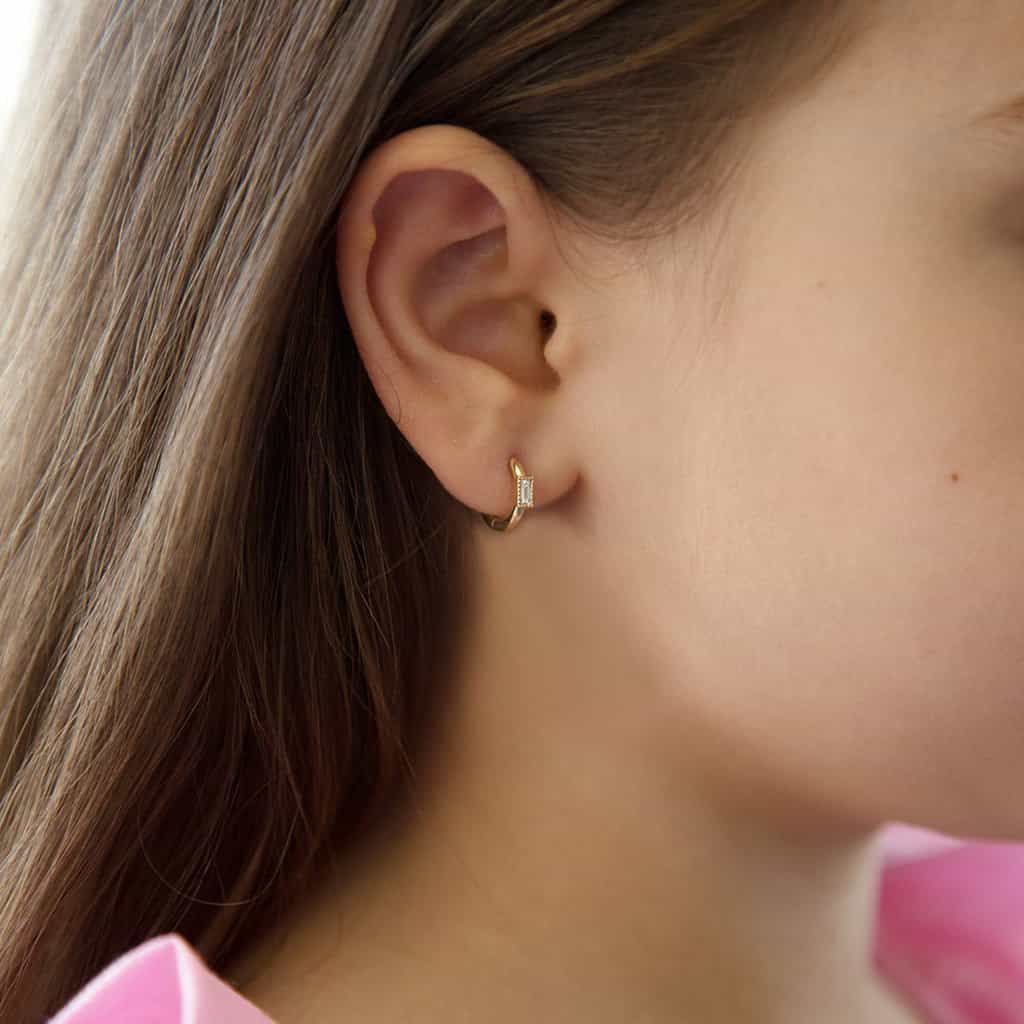 Shapes Baguette Huggie Earrings - Image 4
