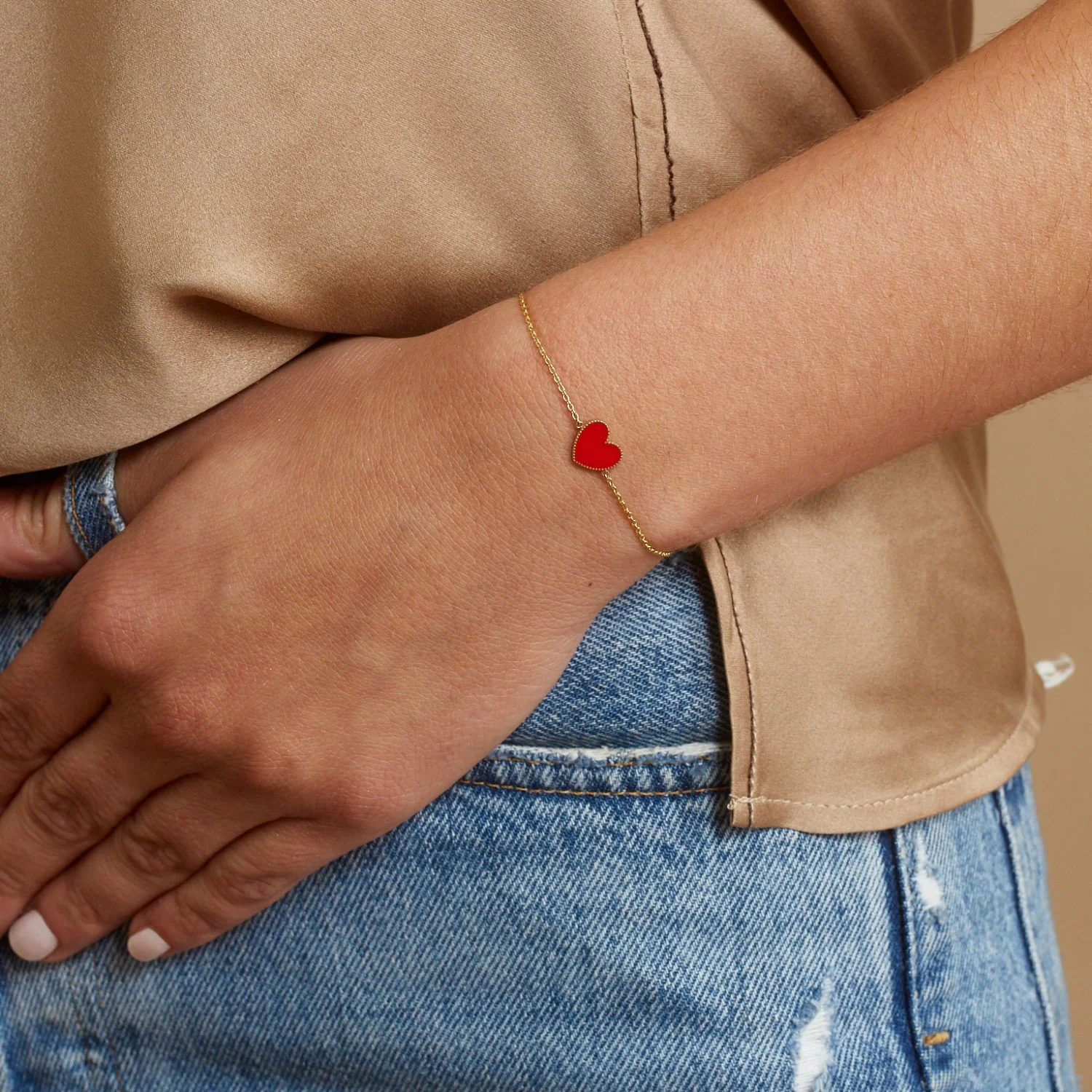 Enamel Heart Bracelet - Image 8