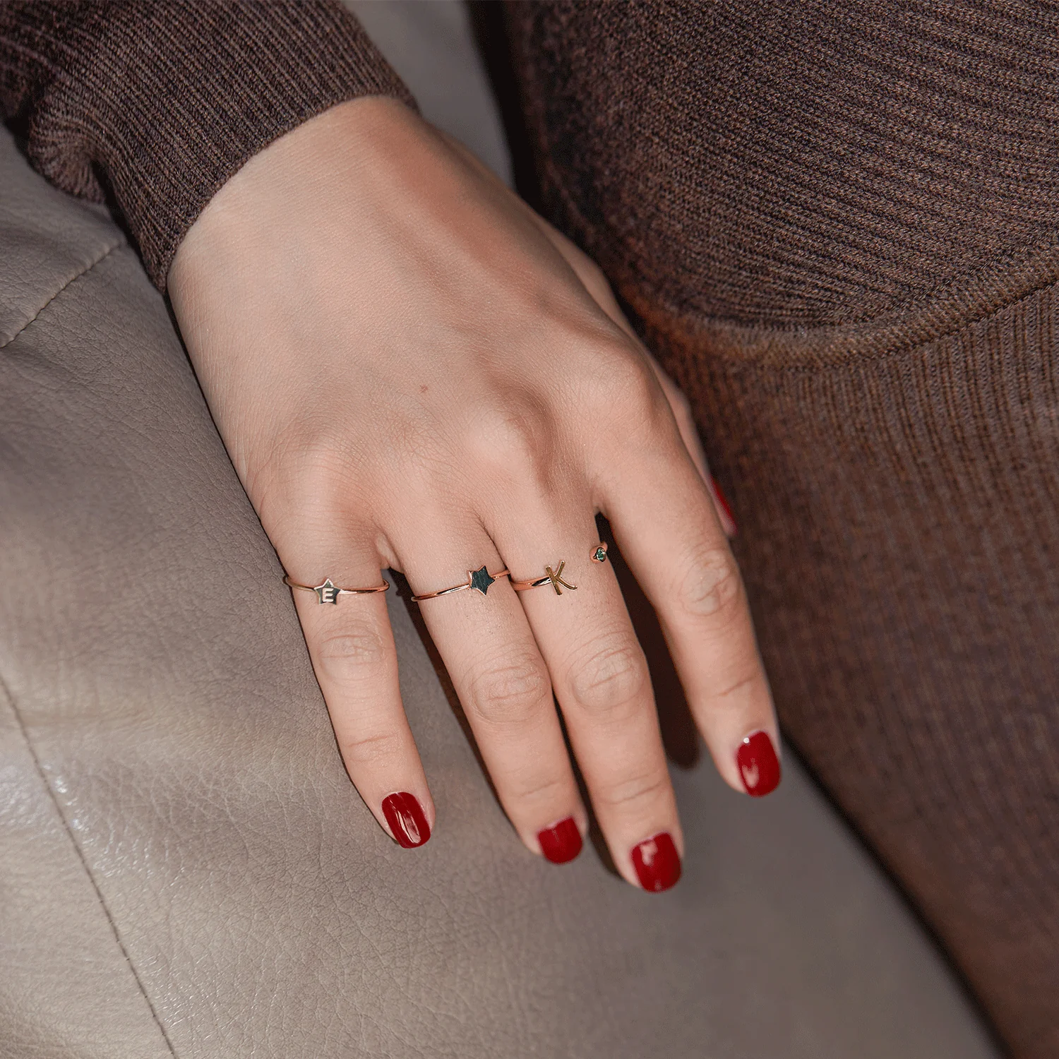 Moyen Initial Star Ring - Image 4