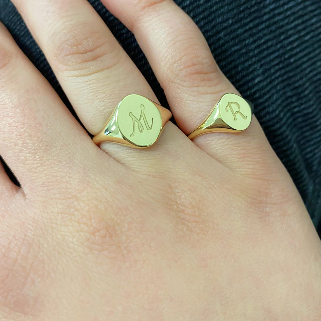 Moyen Oval Signet Ring - Image 4